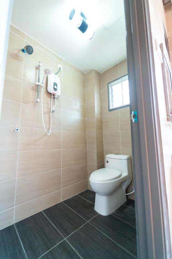 Star Light Homestay Sitiawan Exterior foto